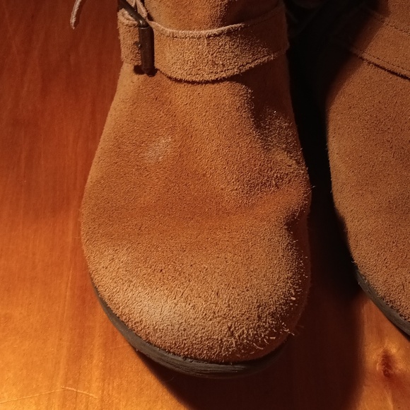 Minnetonka Brown Suede Ankle Boots Size 8 - Picture 3 of 15